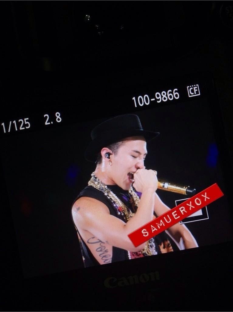 [10/8/14][Pho] G-Dragon biểu diễn @ K-Con 2014 Original