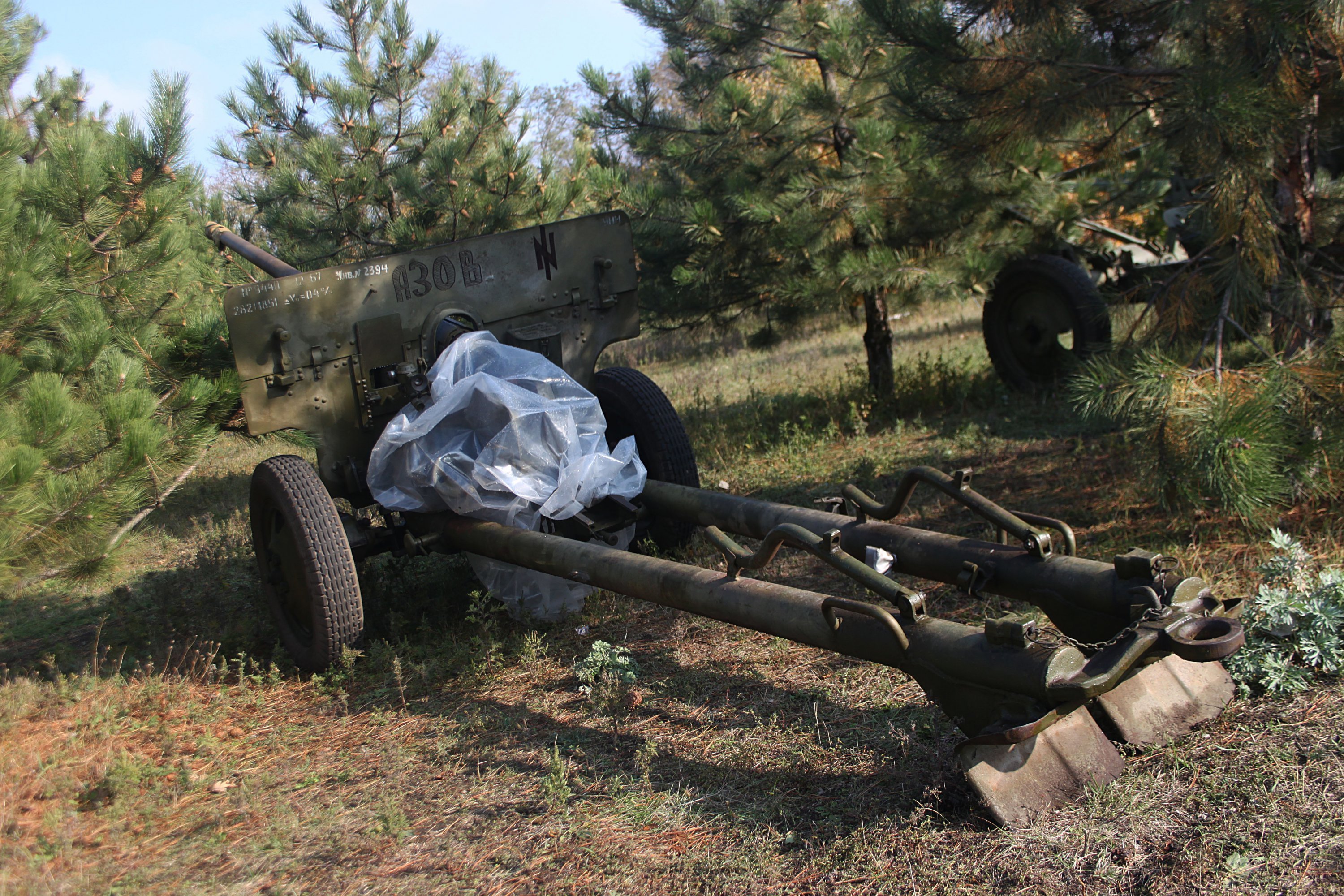 Военно исторический форум. ЗИС 2 обр в бою. Пушка ЗИС 3 на Донбассе. Оружие против танков современное. Устаревшее оружие.